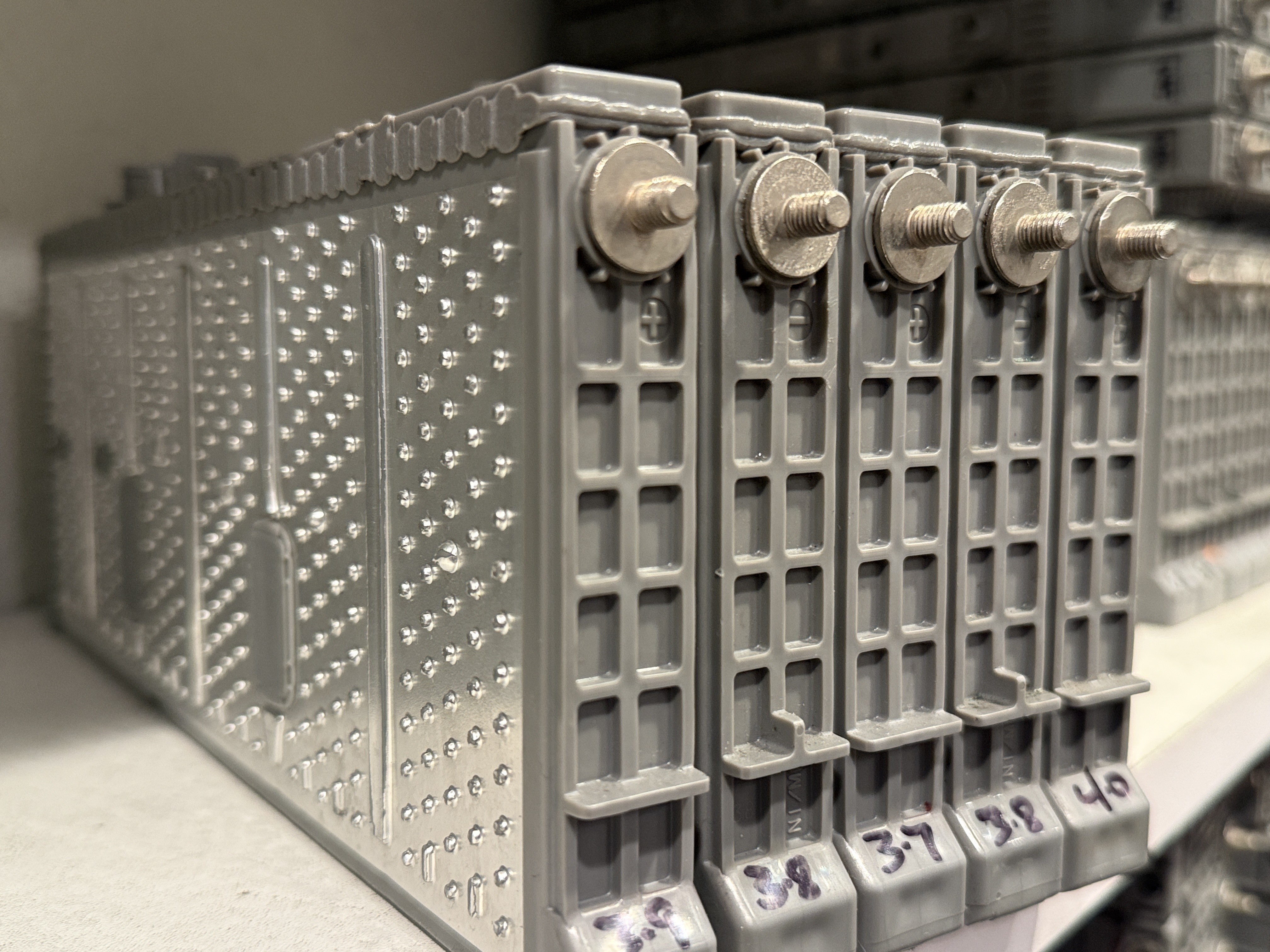 Hybrid cell replacements